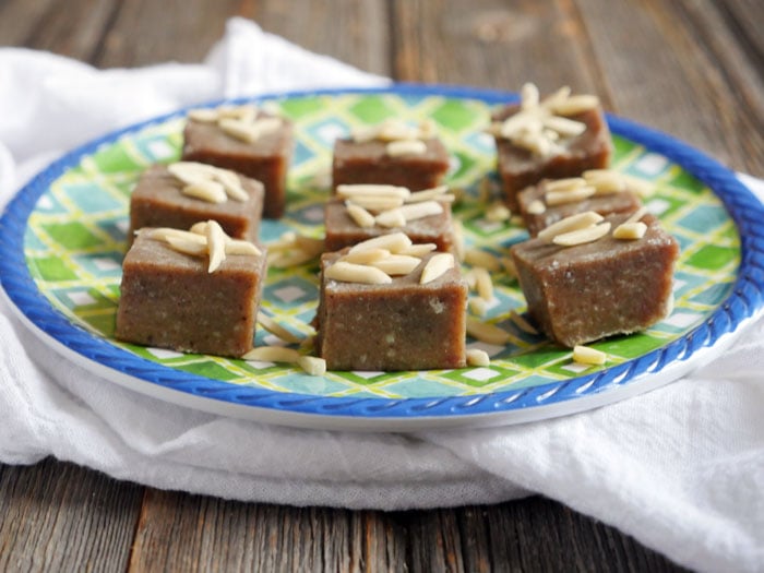 This 2-ingredient Banana Fudge is paleo, vegan, gluten-free, dairy-free, AND sugar-free! It's also a great way to use up ripe bananas! Recipe by Ashley of MyHeartBeets.com