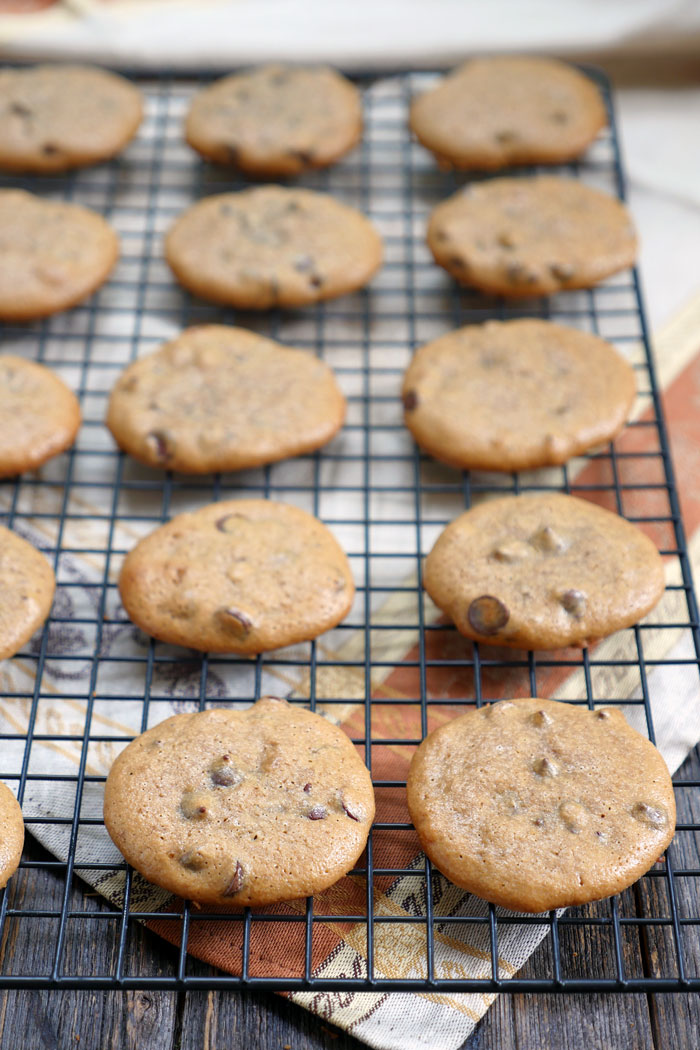 4-ingredient Tahini Chocolate Chip Cookies by Ashley of MyHeartBeets.com
