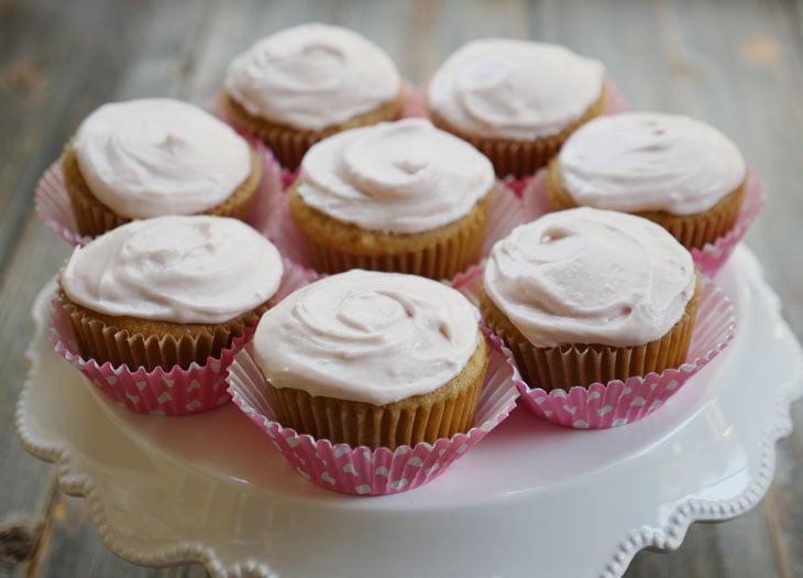 cupcakes-vanilla-paleo