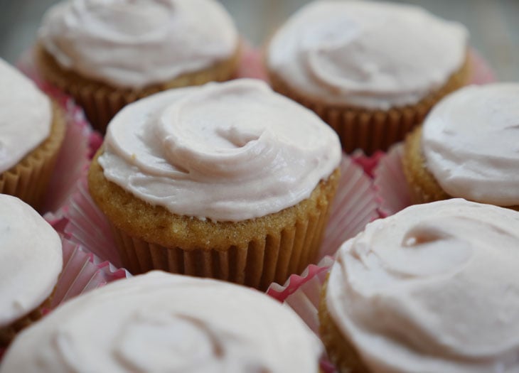 easy-paleo-vanilla-cupcakes