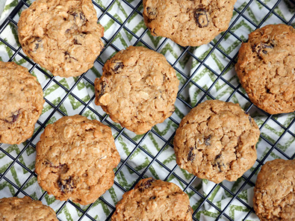 Oatmeal Raisin Lactation Cookies (Gluten-Free) | My Heart Beets