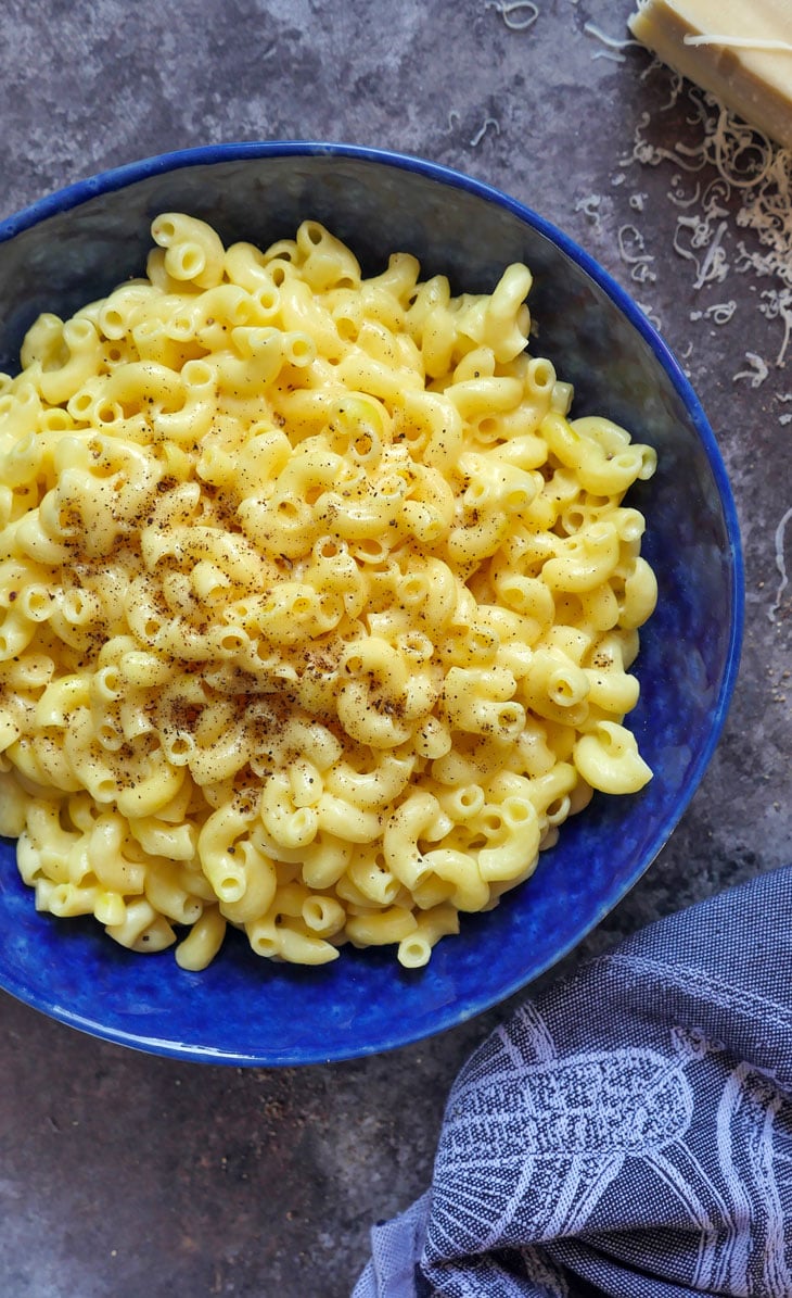 Instant Pot Gluten-Free Mac and Cheese by Ashley of MyHeartBeets.com