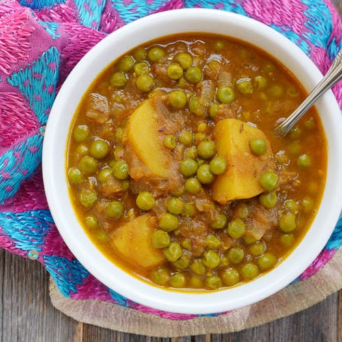 Instant Pot Aloo Matar (Potato & Pea Curry) | My Heart Beets