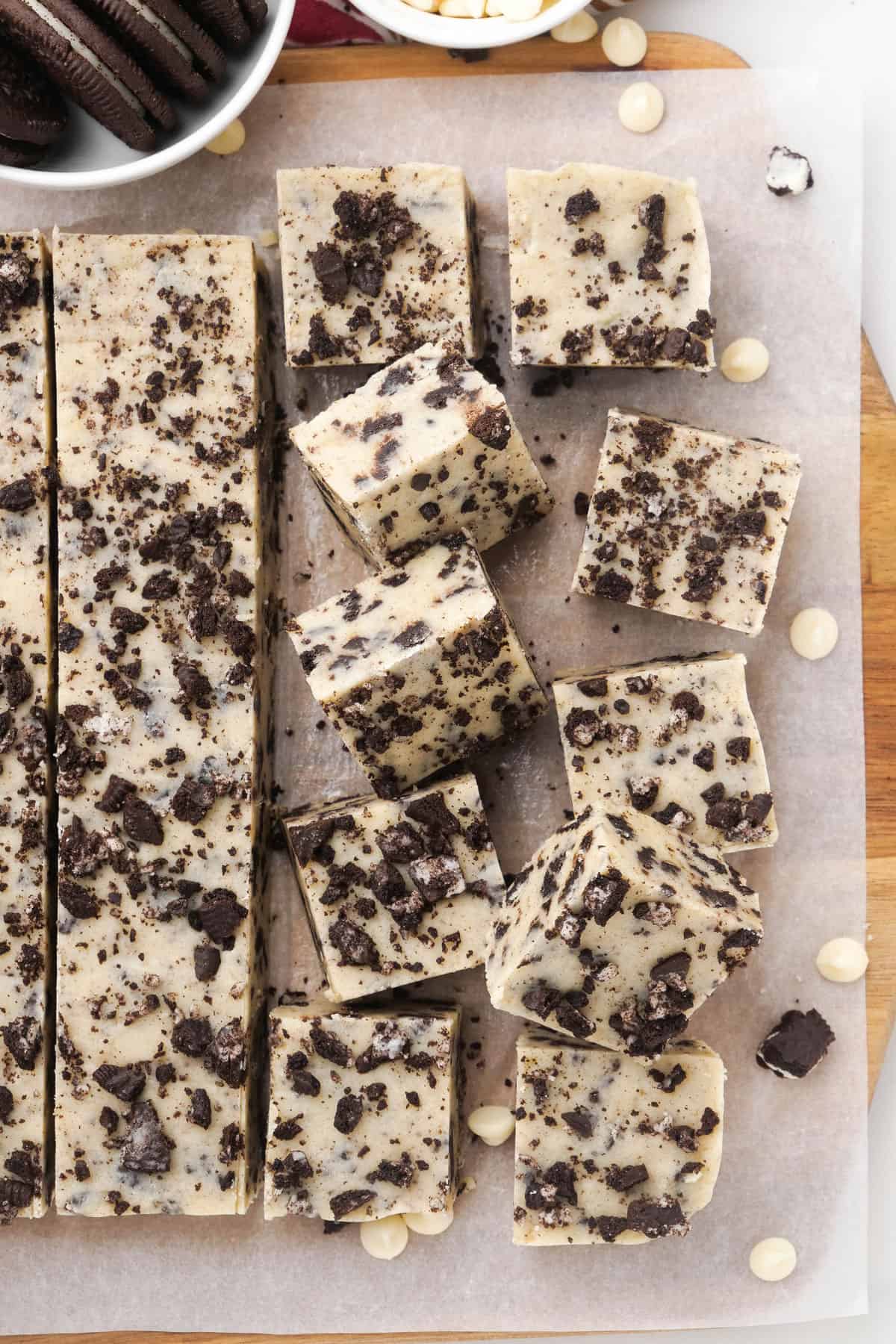 Instant Pot Cookies and Cream Fudge | My Heart Beets