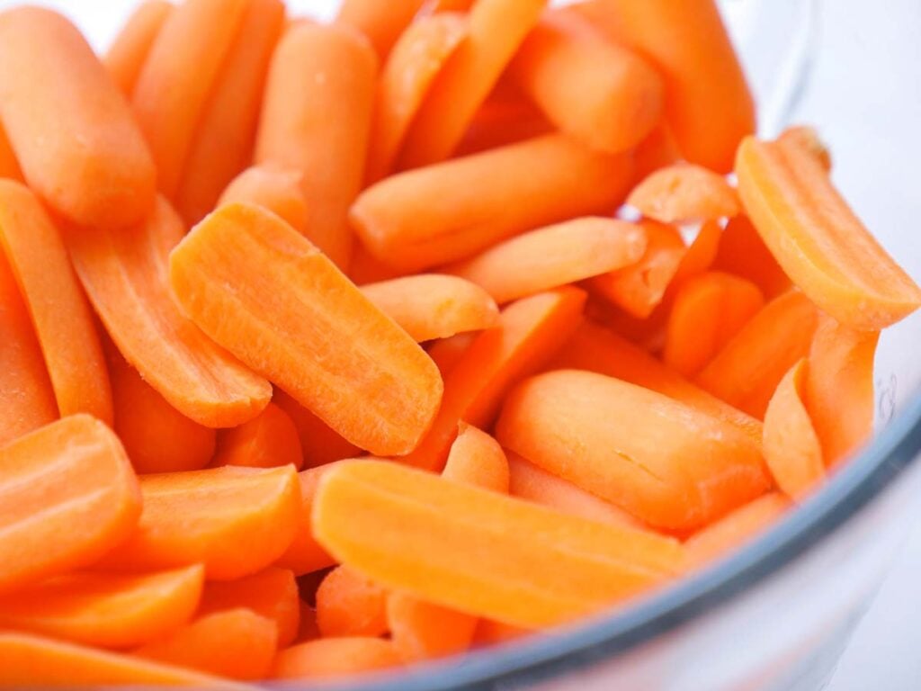 baby carrots for achar